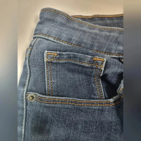 Old Navy, Power Slim, Straight Leg Blue Jeans. - Picture 7 of 9